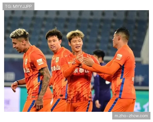 吉拉西无缝衔接多特锋线 支点作用助力边锋群发挥